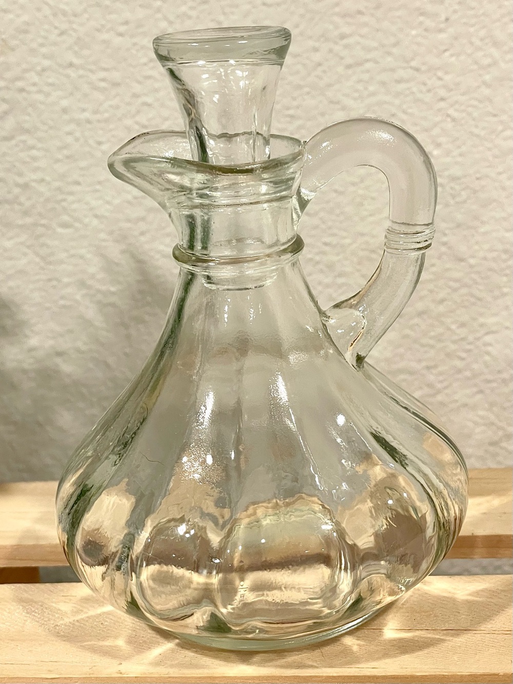 ☀️☀️2/$10 Anchor Hocking Glass Oil & Vinegar Cruet w Glass Stopper